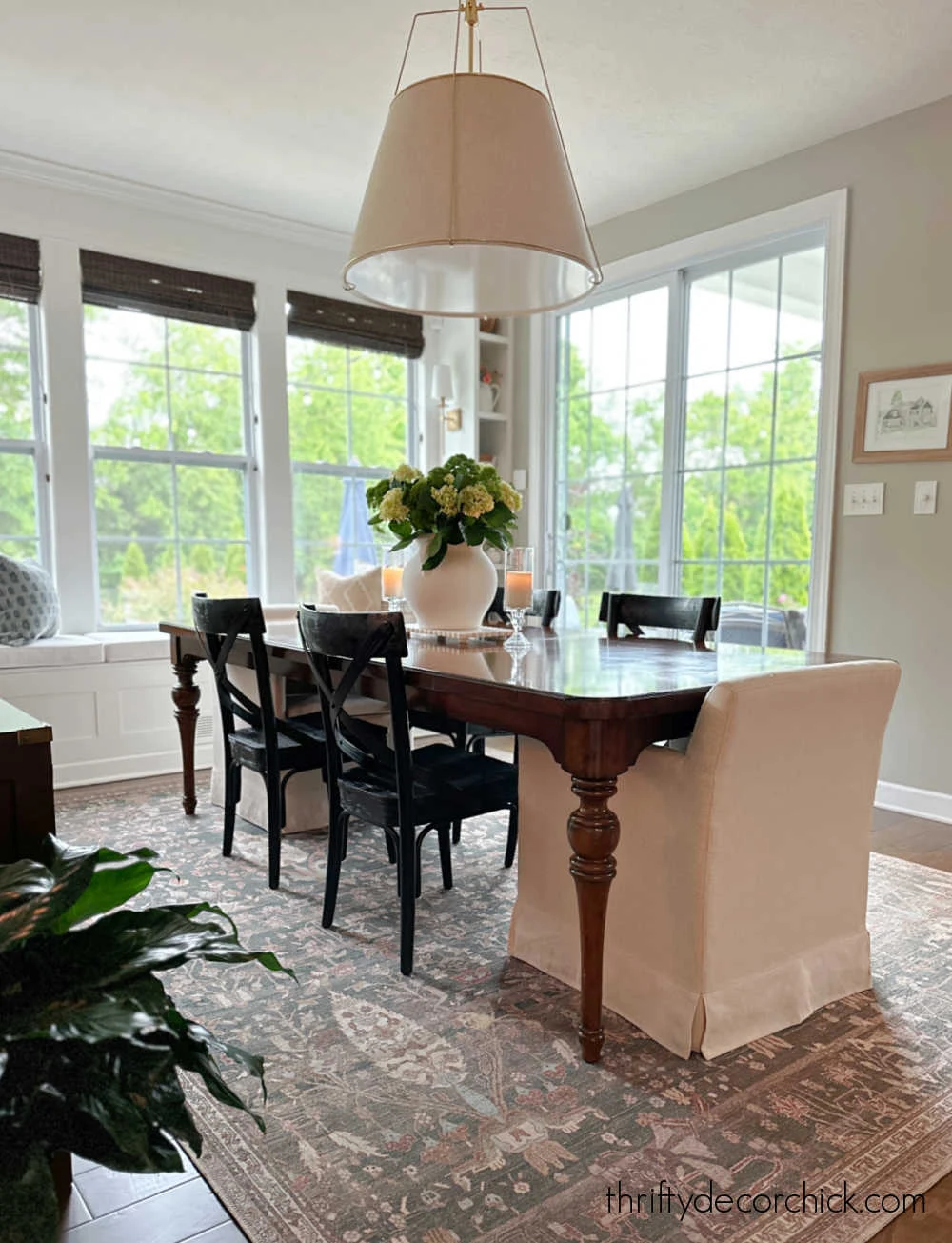 dining area with sliding doors