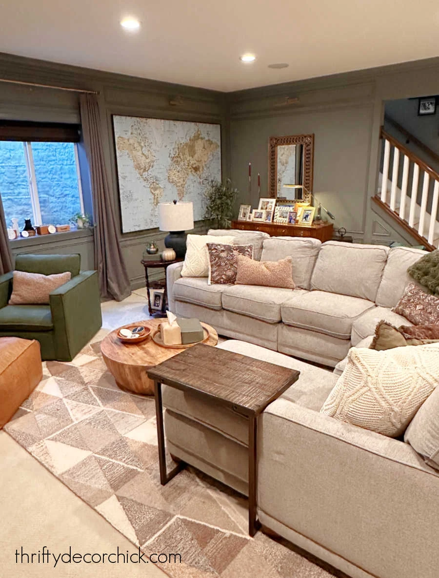 u-shaped Lazboy sectional living room