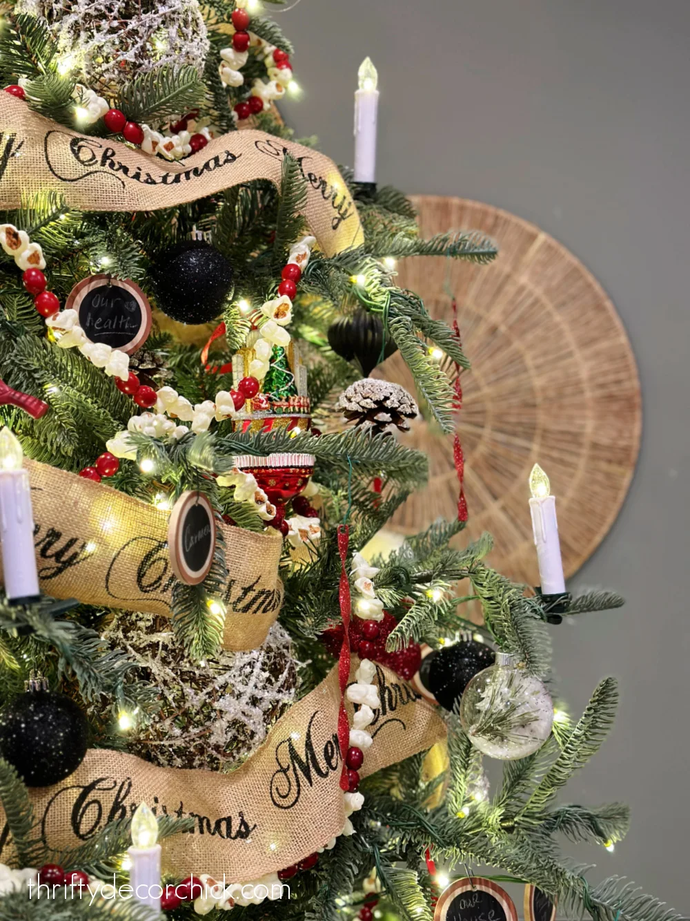 popcorn garland on tree